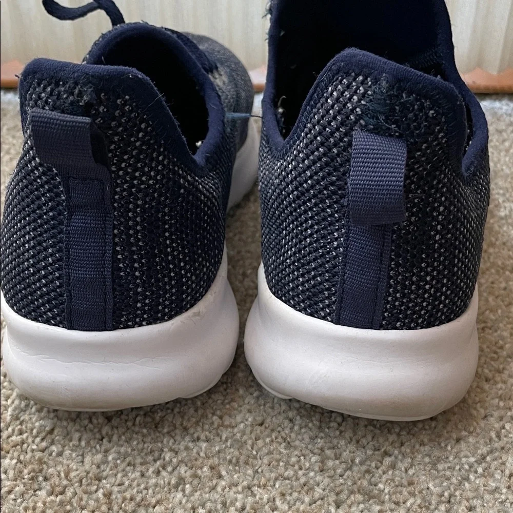 Athletic Works Dark Blue Knit Sneakers